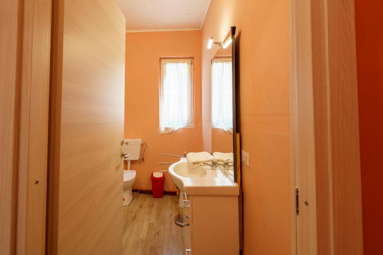 The Orange Housing In Como Eksteriør billede